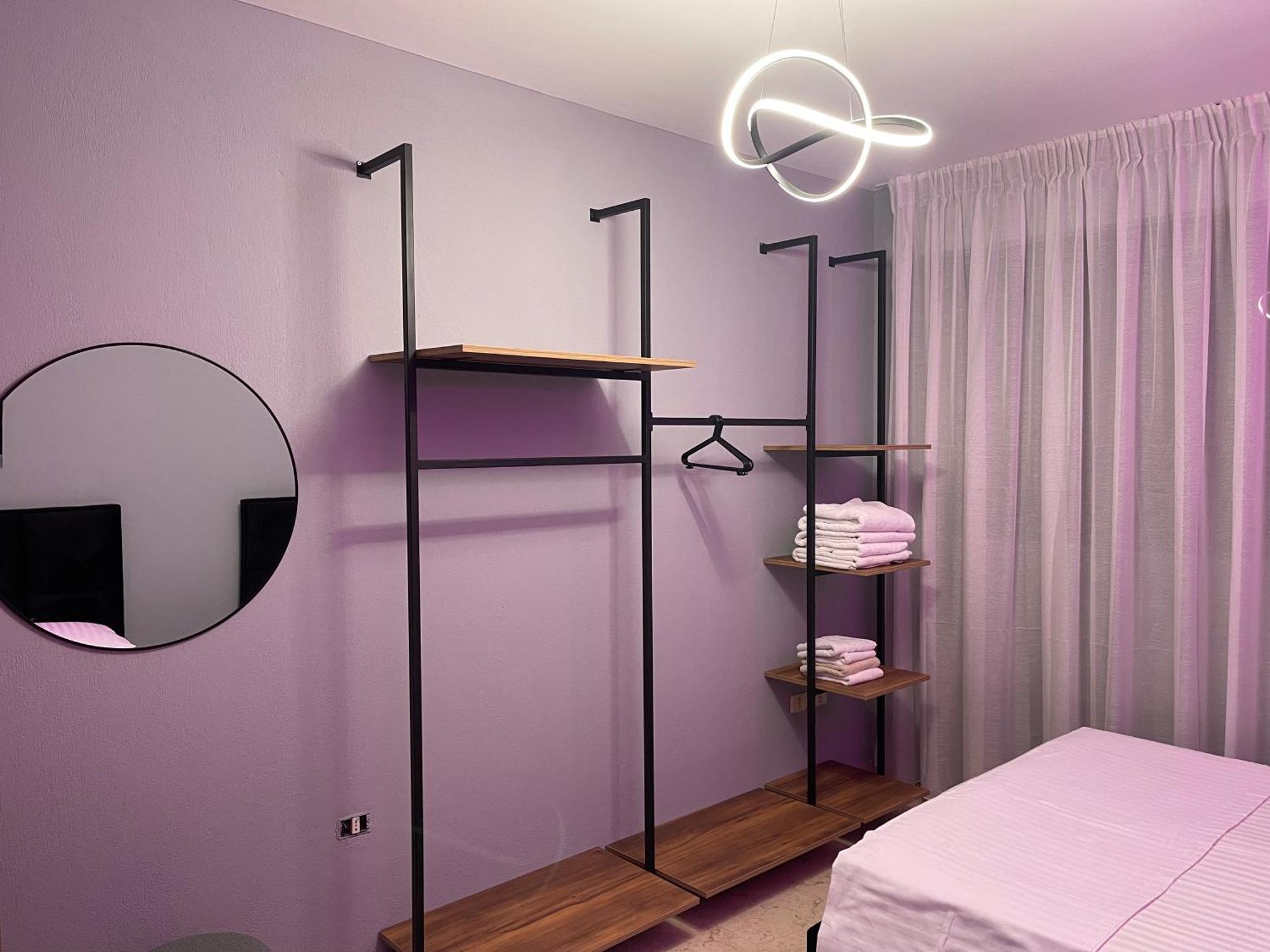 Super House 2 Blloku - 3 Rooms Tirana Kültér fotó
