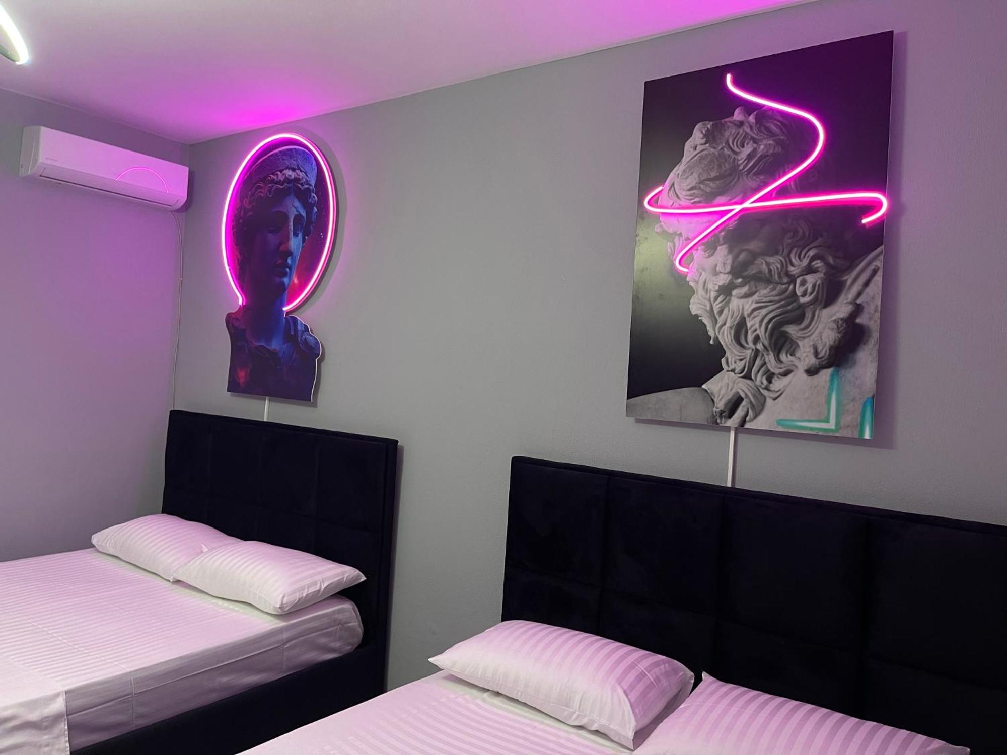 Super House 2 Blloku - 3 Rooms Tirana Kültér fotó
