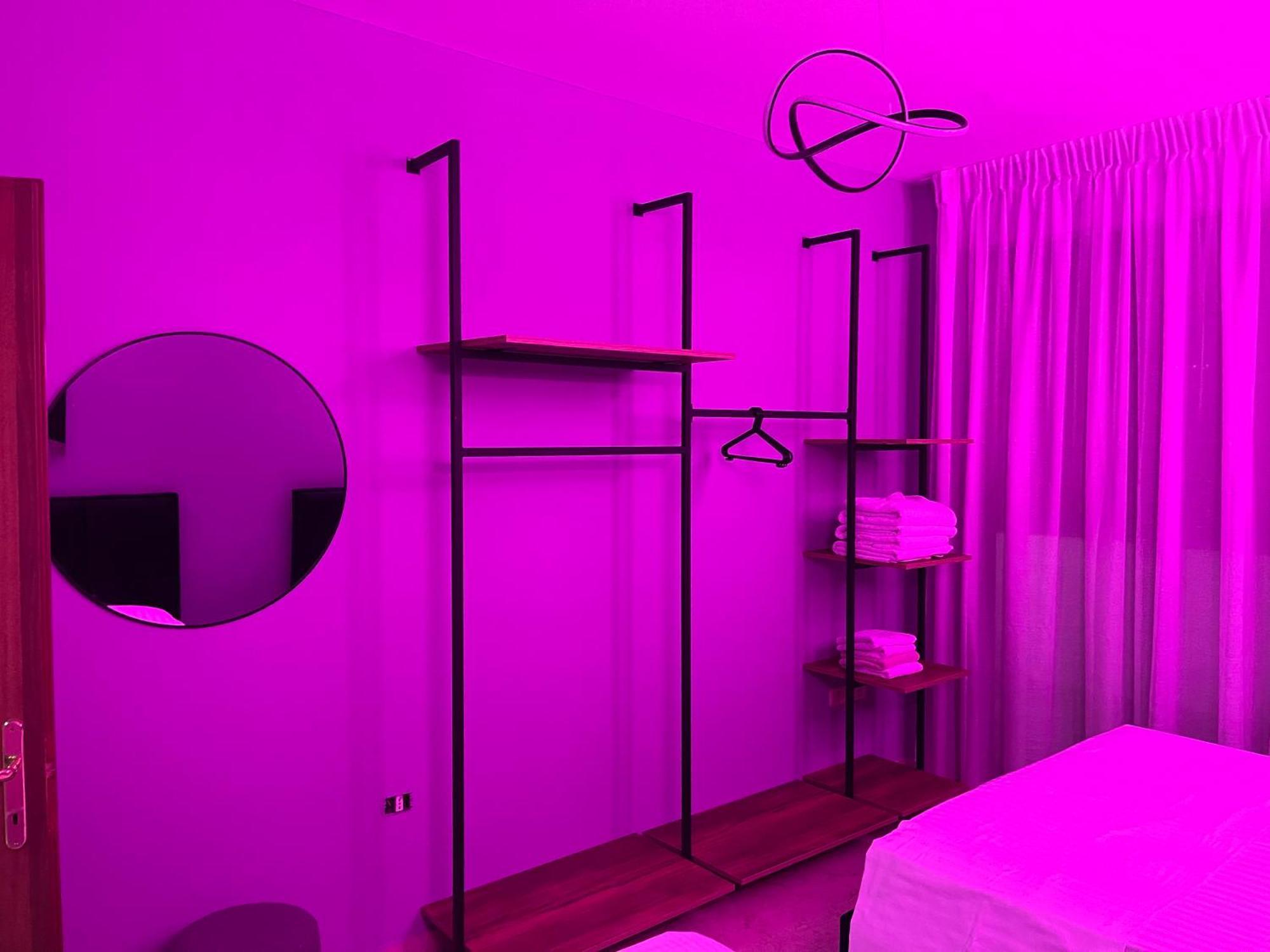 Super House 2 Blloku - 3 Rooms Tirana Kültér fotó