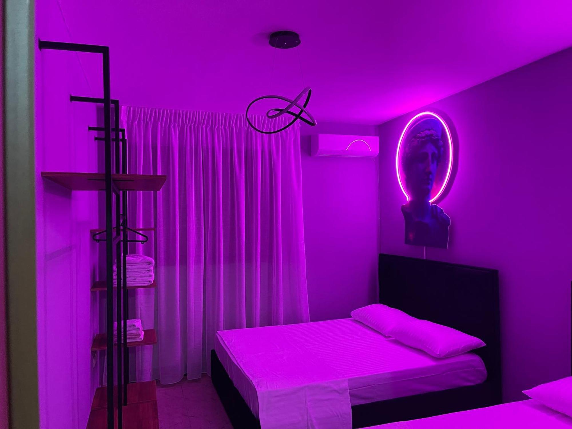 Super House 2 Blloku - 3 Rooms Tirana Kültér fotó